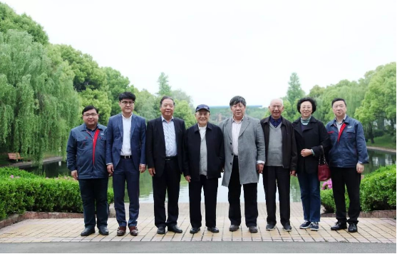<strong>原機械工業部部長何光遠第三次訪問揚力集團！</strong>